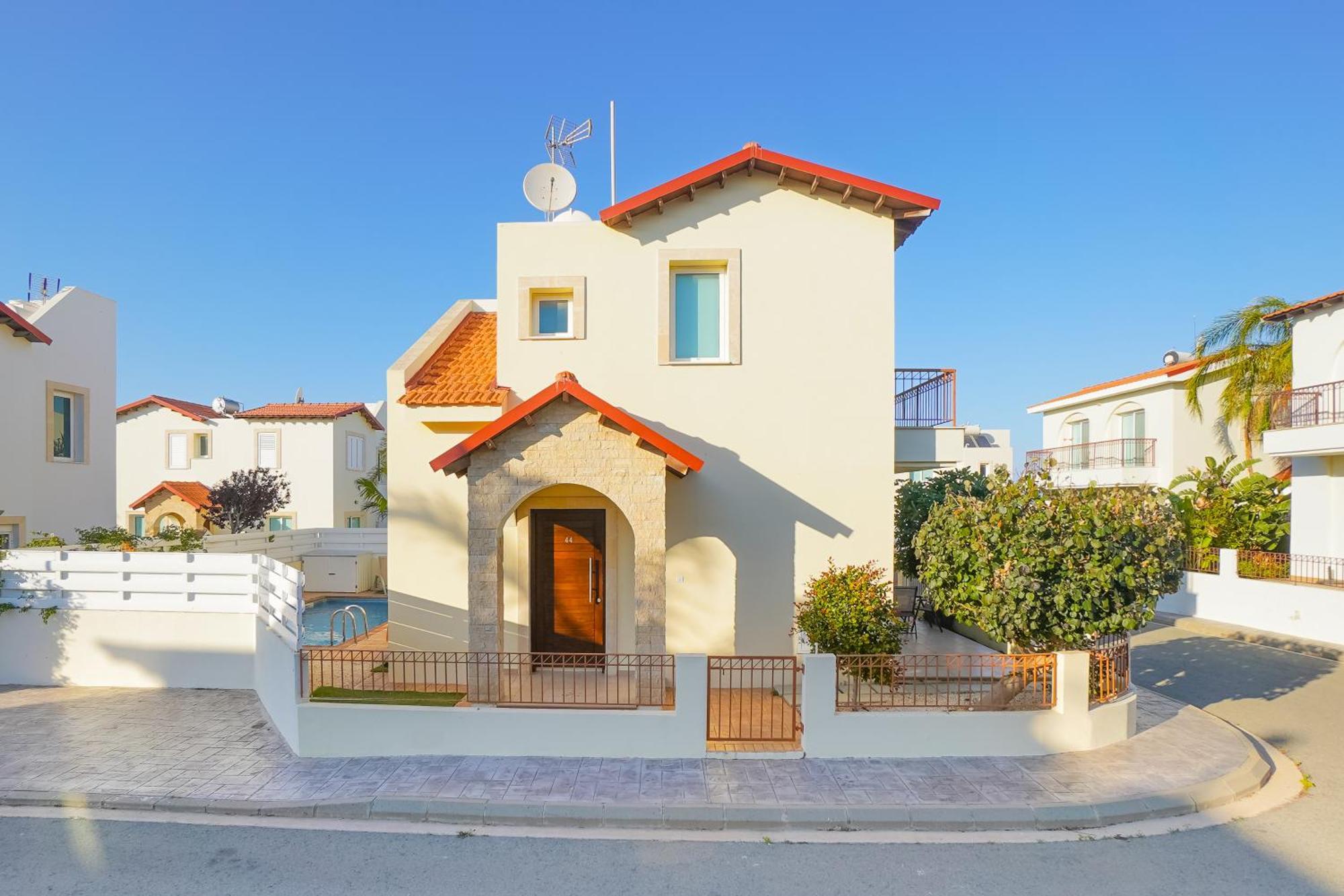 Villa Francesca Paralimni Exterior foto